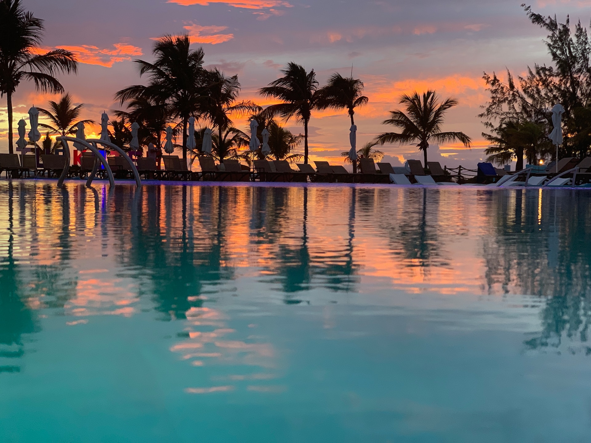 turks and caicos pool