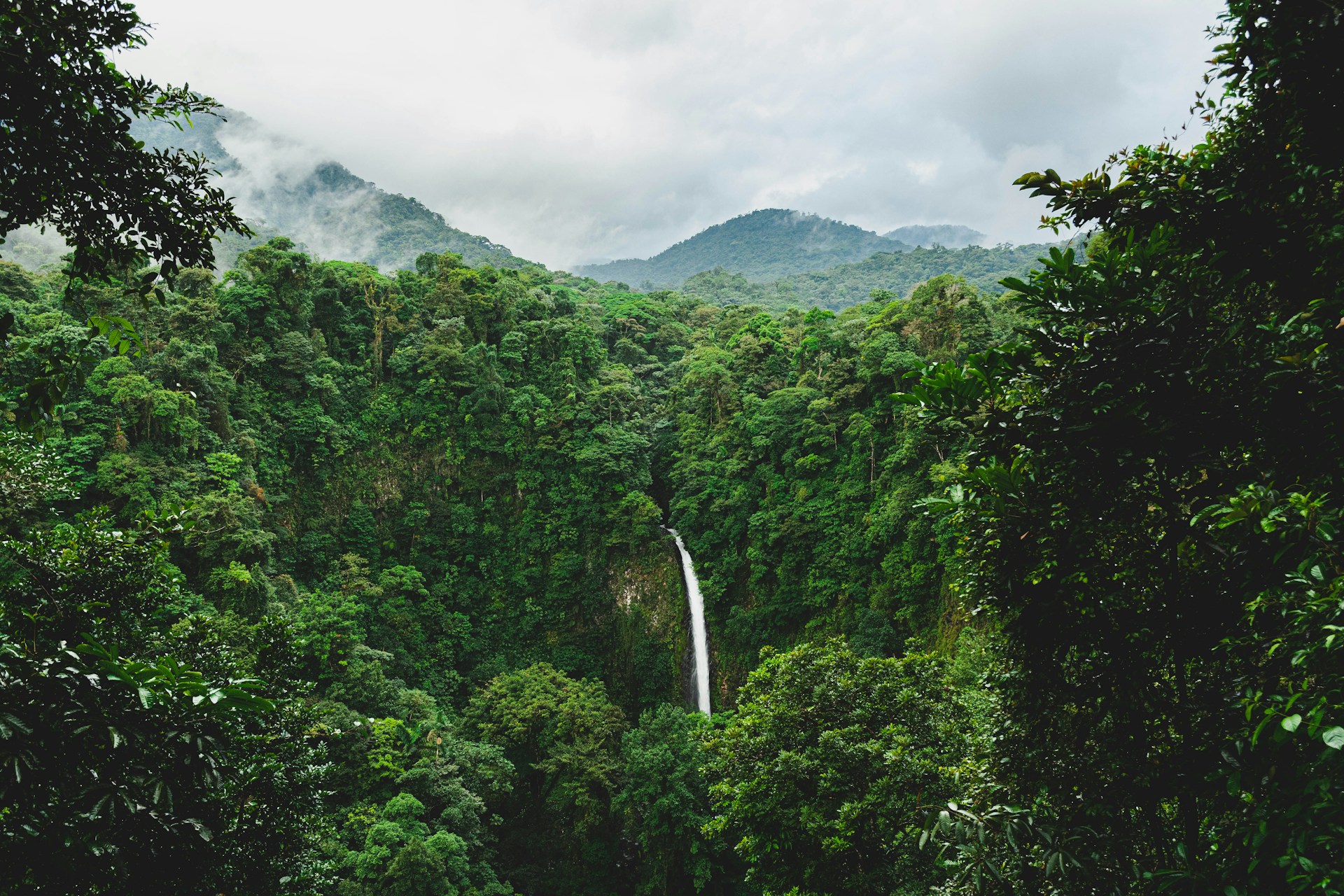 costa rica waterfall